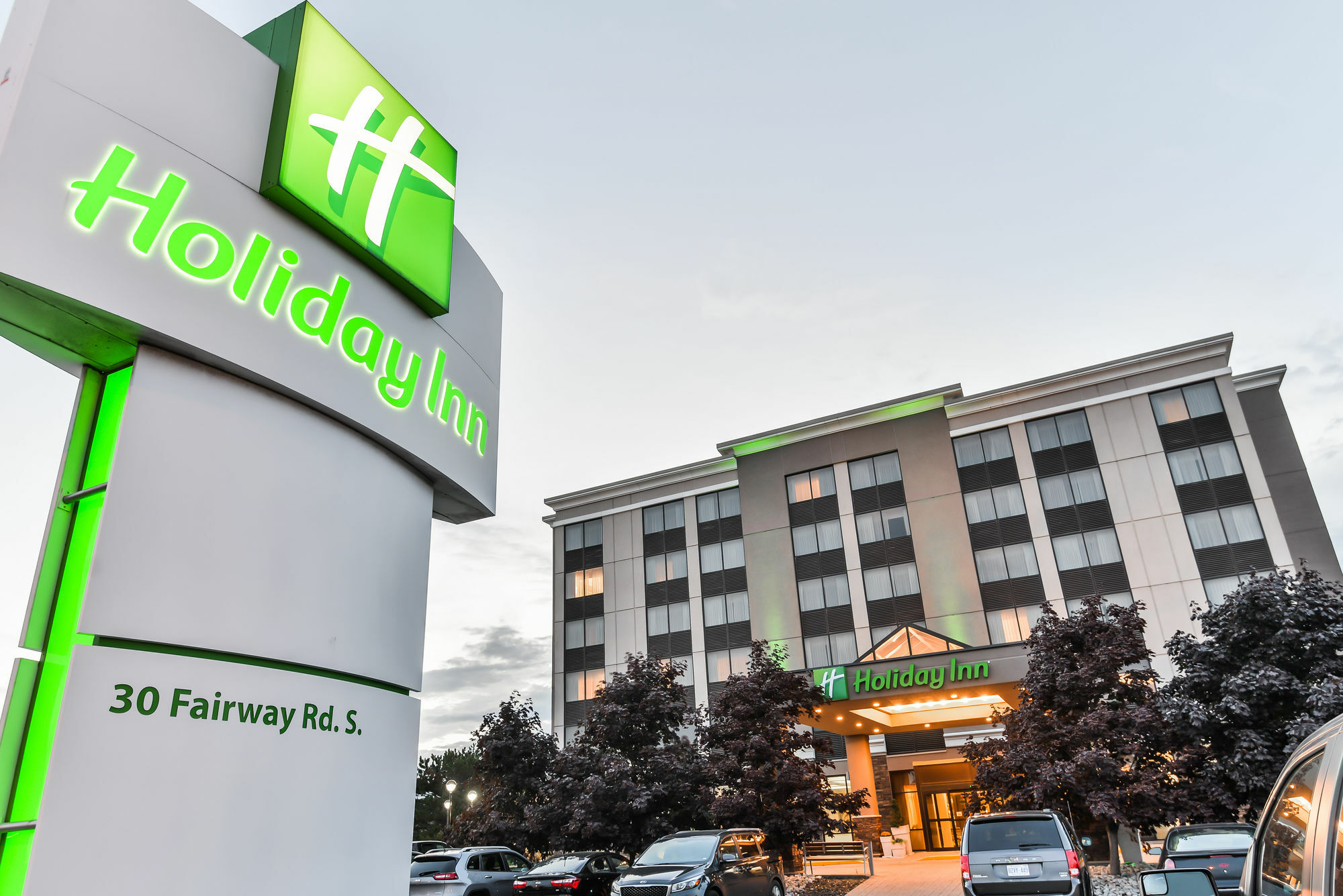 Doubletree By Hilton Kitchener Hotel Ngoại thất bức ảnh