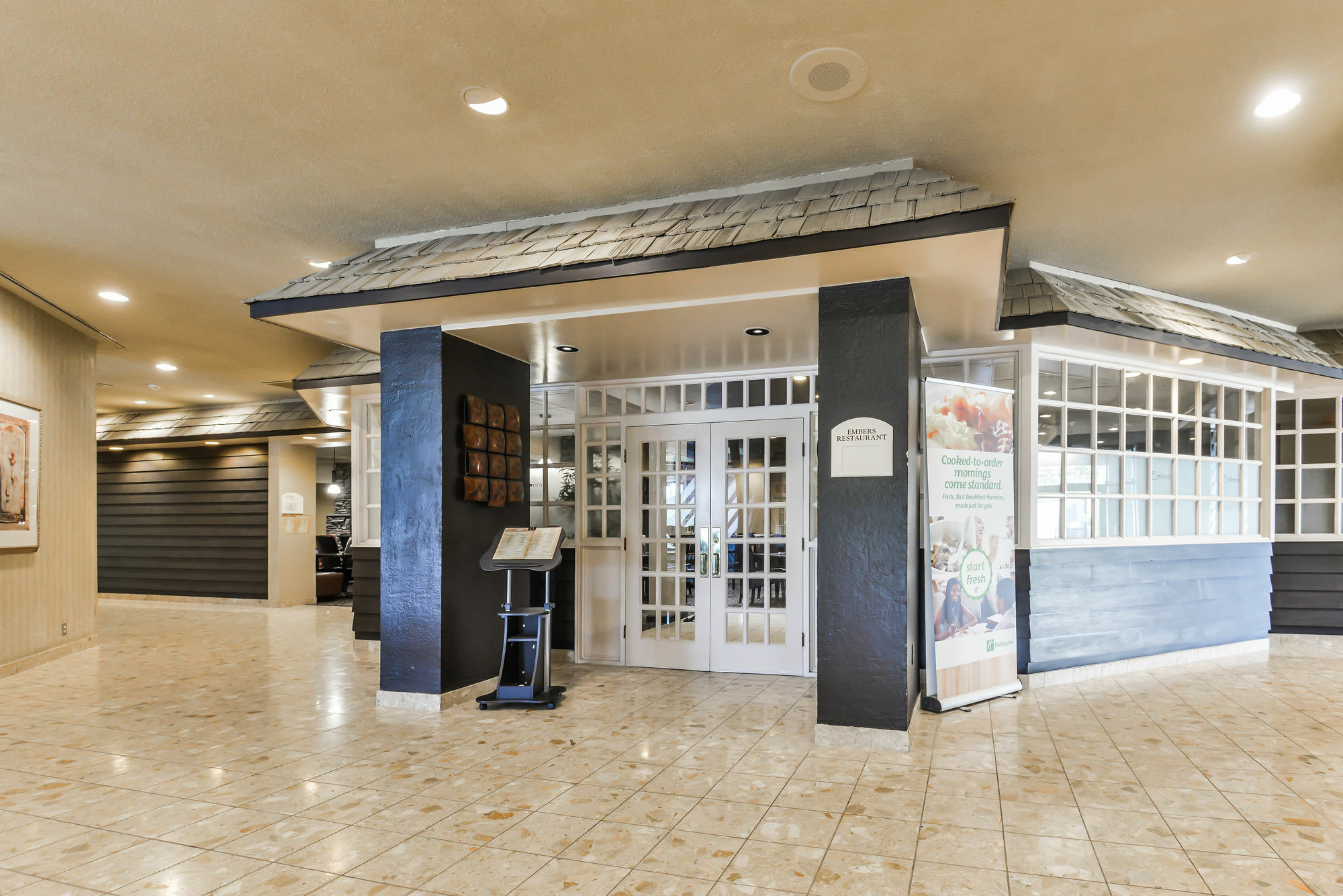 Doubletree By Hilton Kitchener Hotel Ngoại thất bức ảnh